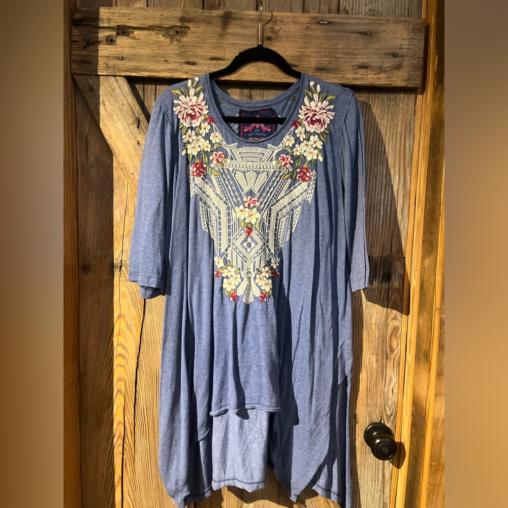 3/4 sleeve Johnny was